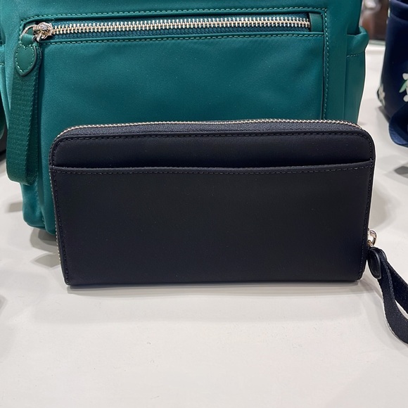 Kate Spade Chelsea Nylon Large Continental Wallet
Color: Black 
NWT - Picture 7 of 16